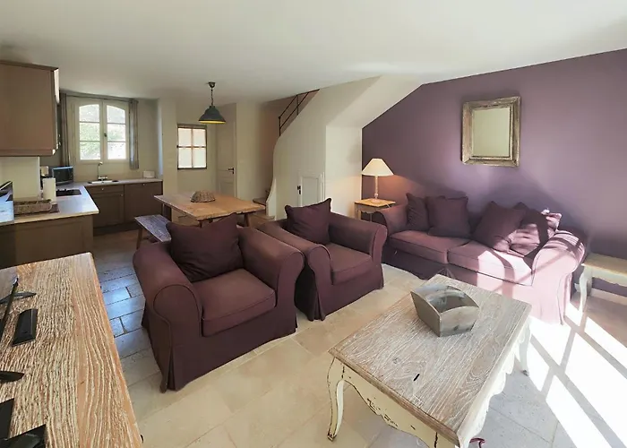 2 Bedroom Lovely In St-laurent-de-la-carbr Saint-Laurent-de-la-Cabrerisse